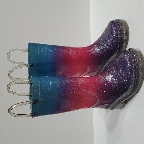 𝅺WESTERN Chief rainboots - Picture 1 of 10
